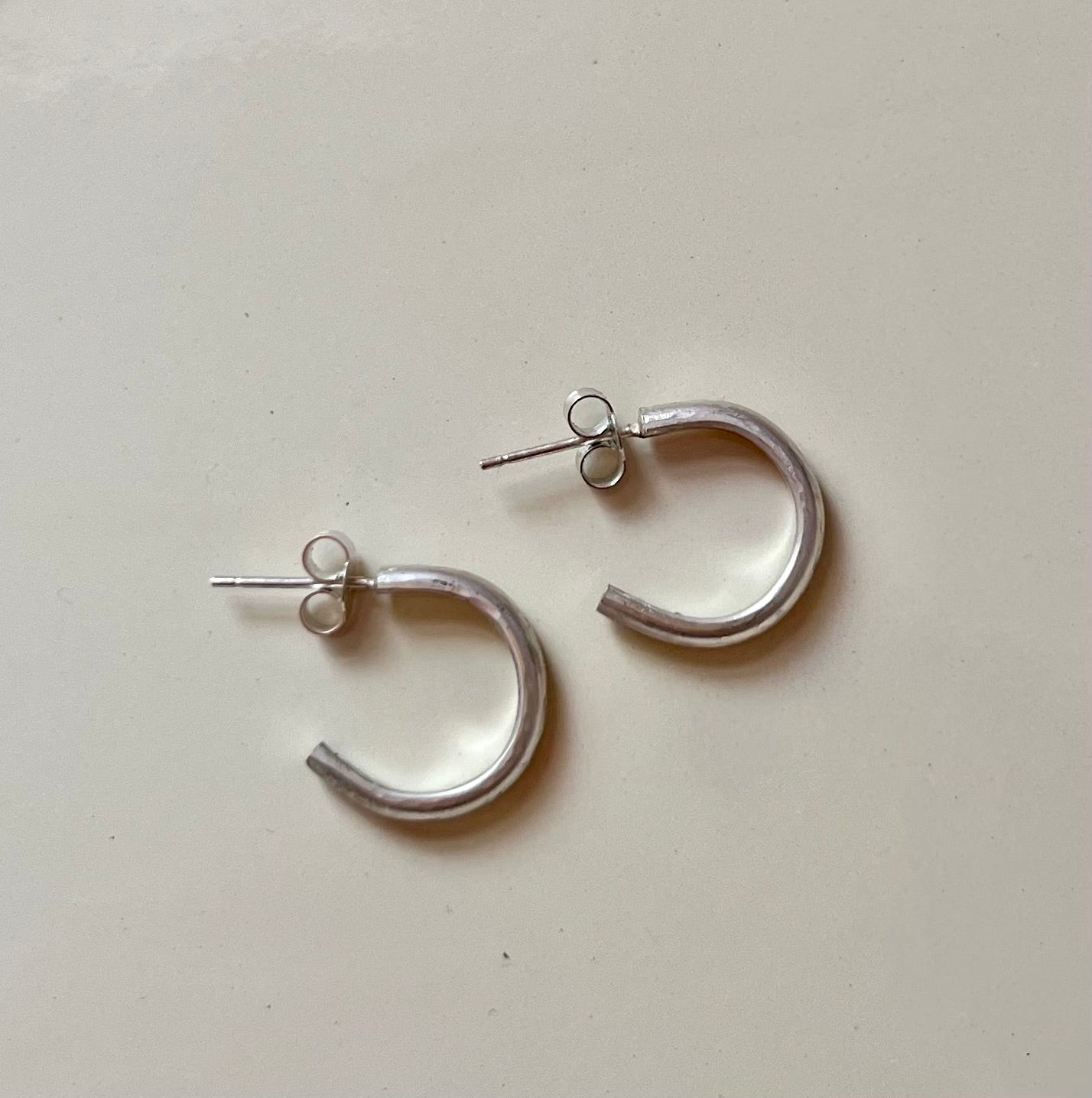 Charming or Humble Hoop