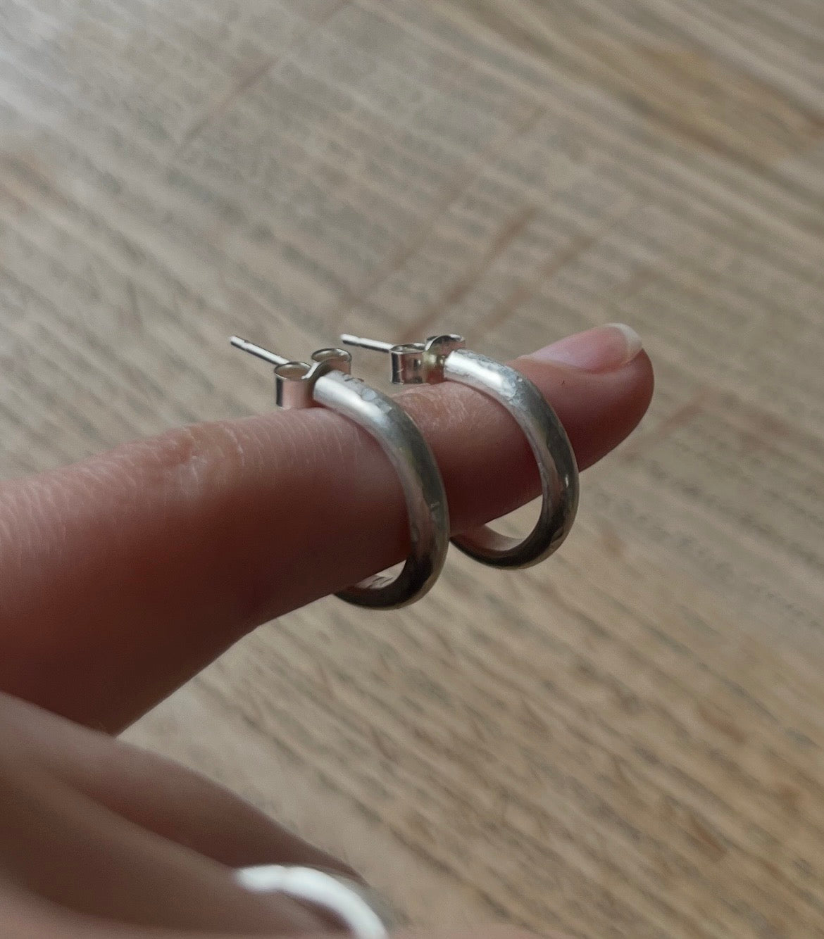 Charming or Humble Hoop