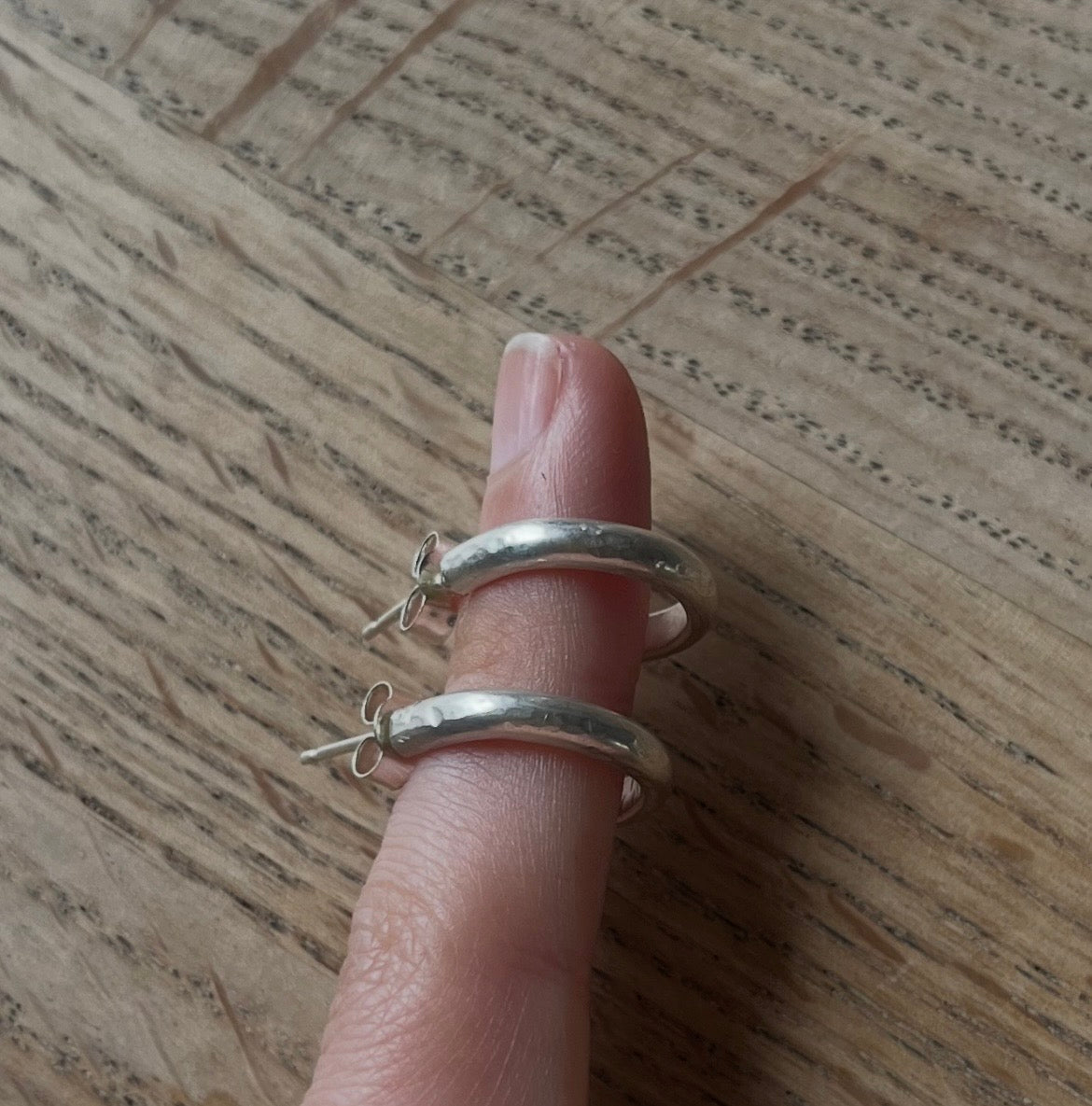 Charming or Humble Hoop